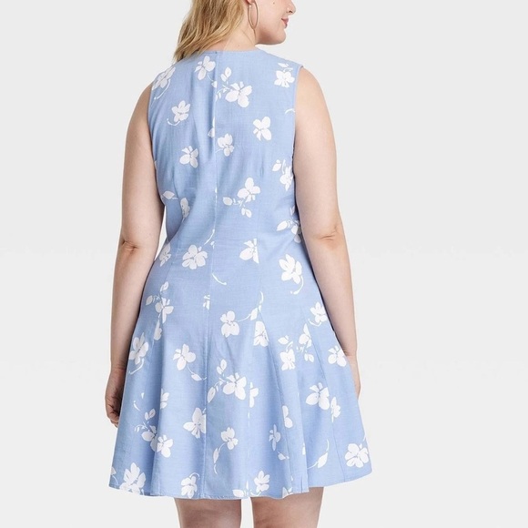 NWT🩵🤍Mini A-Line Dress - Picture 5 of 7